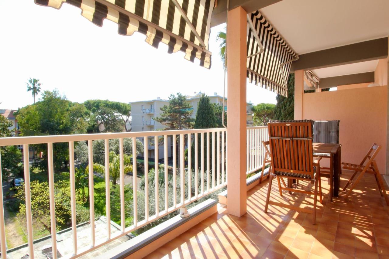 Interno 19 Apartment บอร์ดิเกรา ภายนอก รูปภาพ